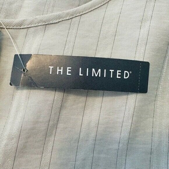 The Limited Women's Tie Front Shine Romper Size 10 NWT - Picture 13 of 14